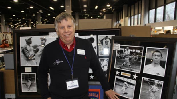 Mike Stoner specializes in framed, autograph displays, taking the care to match photos with the featured signatures. You’ll see him at more than a dozen shows throughout the year. Show floor photos by Ross Forman.