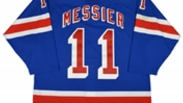 Messier Signed 911 Game Worn Jersey