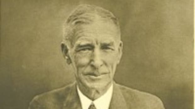 Connie Mack portrait and facsimile signature printed on heavy stock paper and issued as an advertising premium to customers of the Atlantic Refining Co. in 1939.