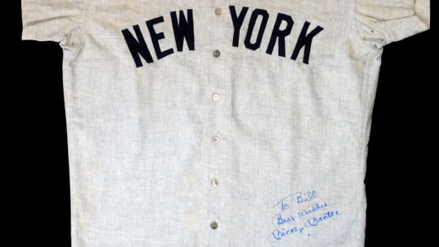 mantle jersey