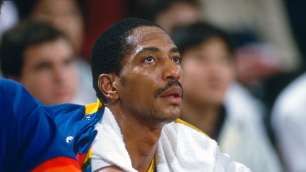 Former Denver Nuggets star Alex English was left off the NBA 75th Anniversary Team.