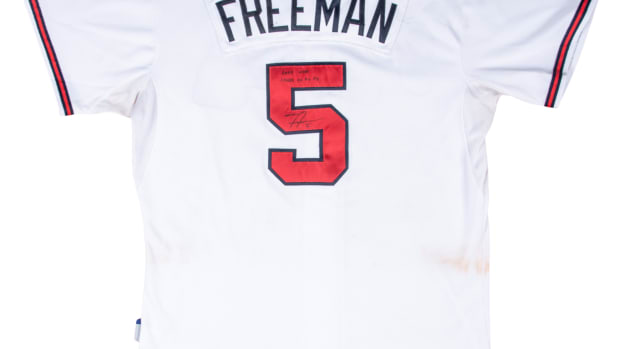 A 2011 signed, game-used jersey from Freddie Freeman's rookie season.