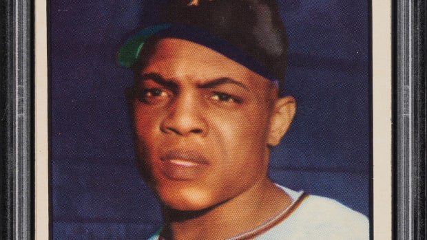 1952 Topps Willie Mays card.