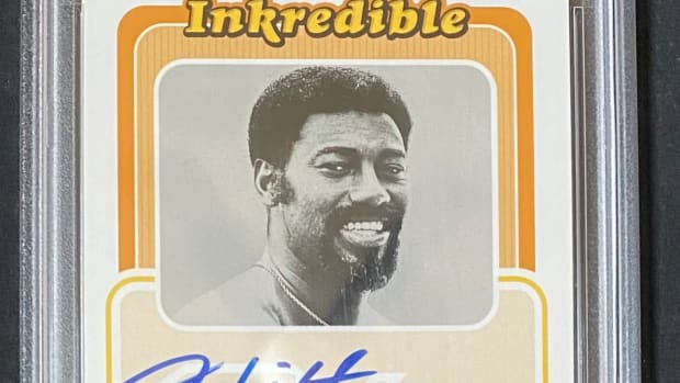 And Inkredible Ink Wilt Chamberlain autographed card from the 1999 Upper Deck Retro set.
