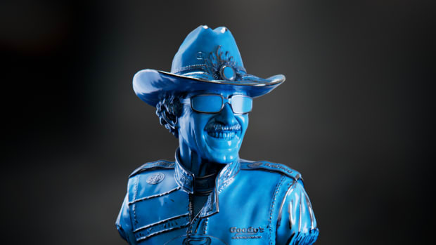 The King Petty Blue Bust as part of the Track Titans: Richard Petty Collection.