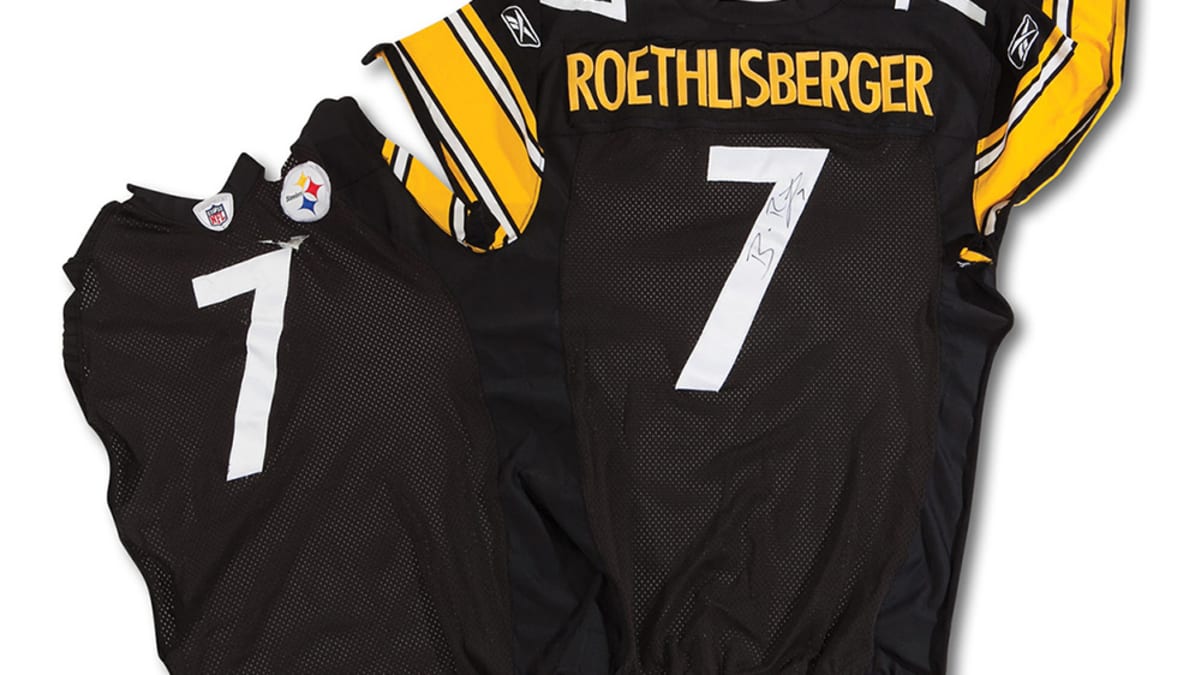 Ben Roethlisberger No. 7 Patch - Jersey Number Football Sew or Iron-On  Embroidered Patch 2 3/4 x 2 3/4 at 's Sports Collectibles Store