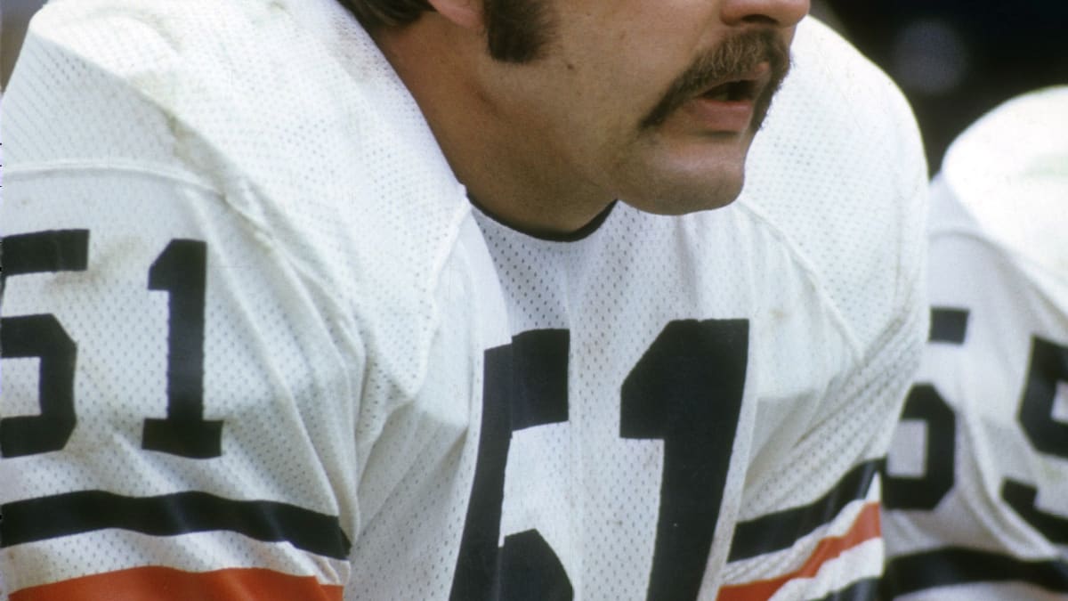 Remembering Bears legend Dick Butkus and his top football cards - Sports  Collectors Digest