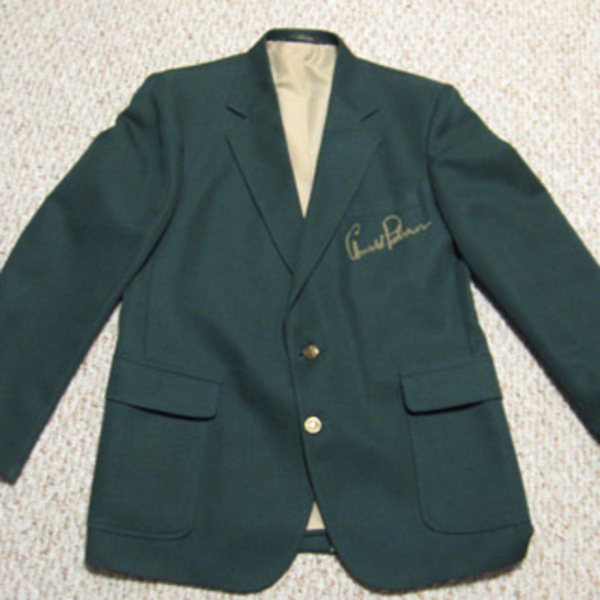 What to know about the Masters Tournament's iconic green jacket – NBC  Sports Chicago