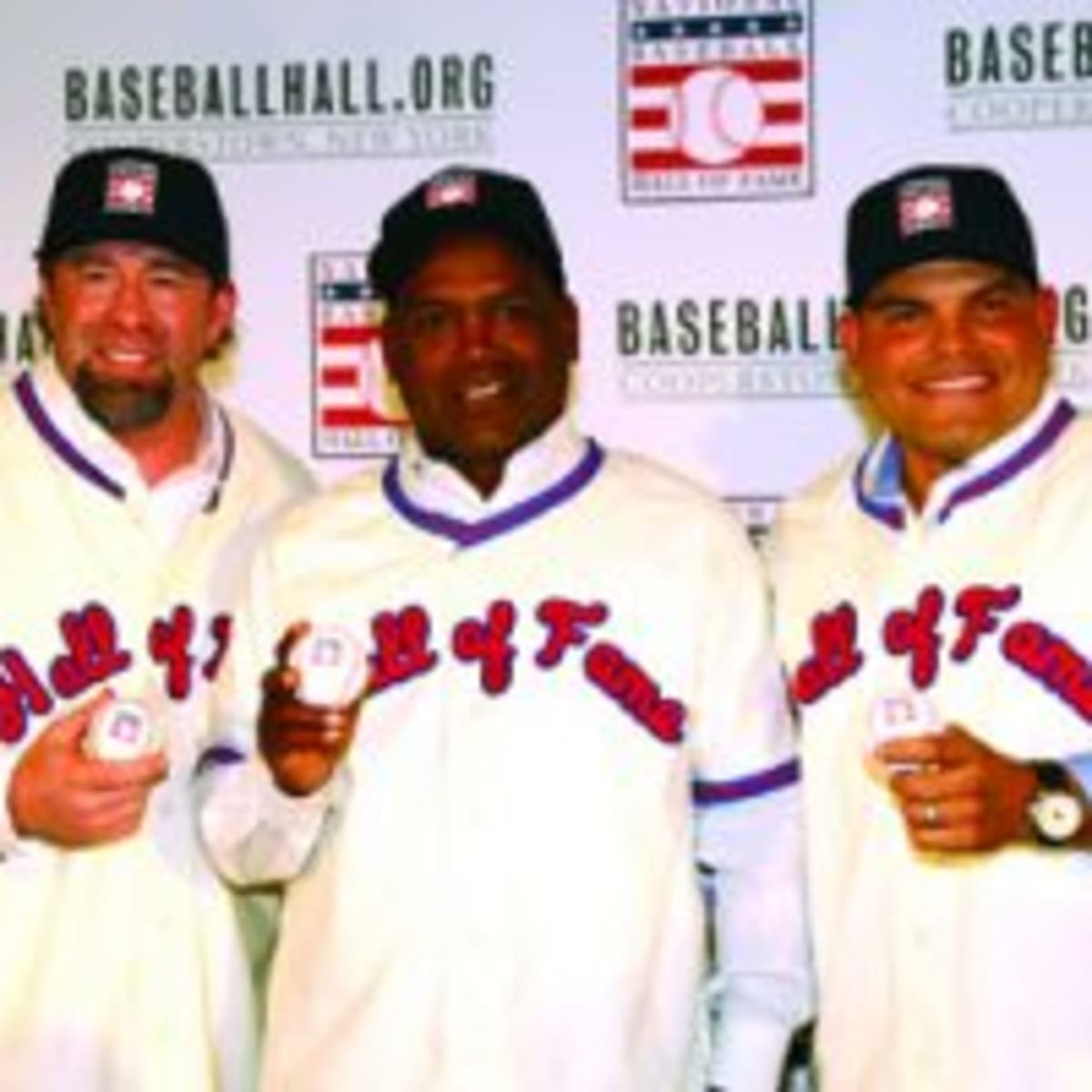 Bagwell, Raines, Ivan Rodriguez elected to Hall of Fame