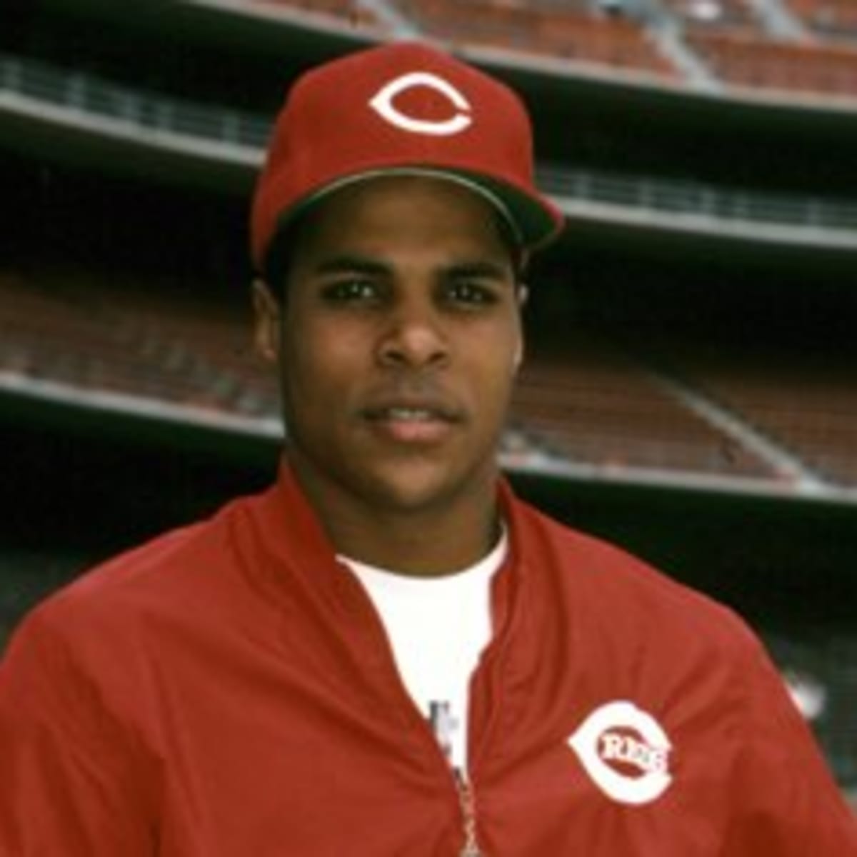 Reds' Larkin voted into Hall of Fame