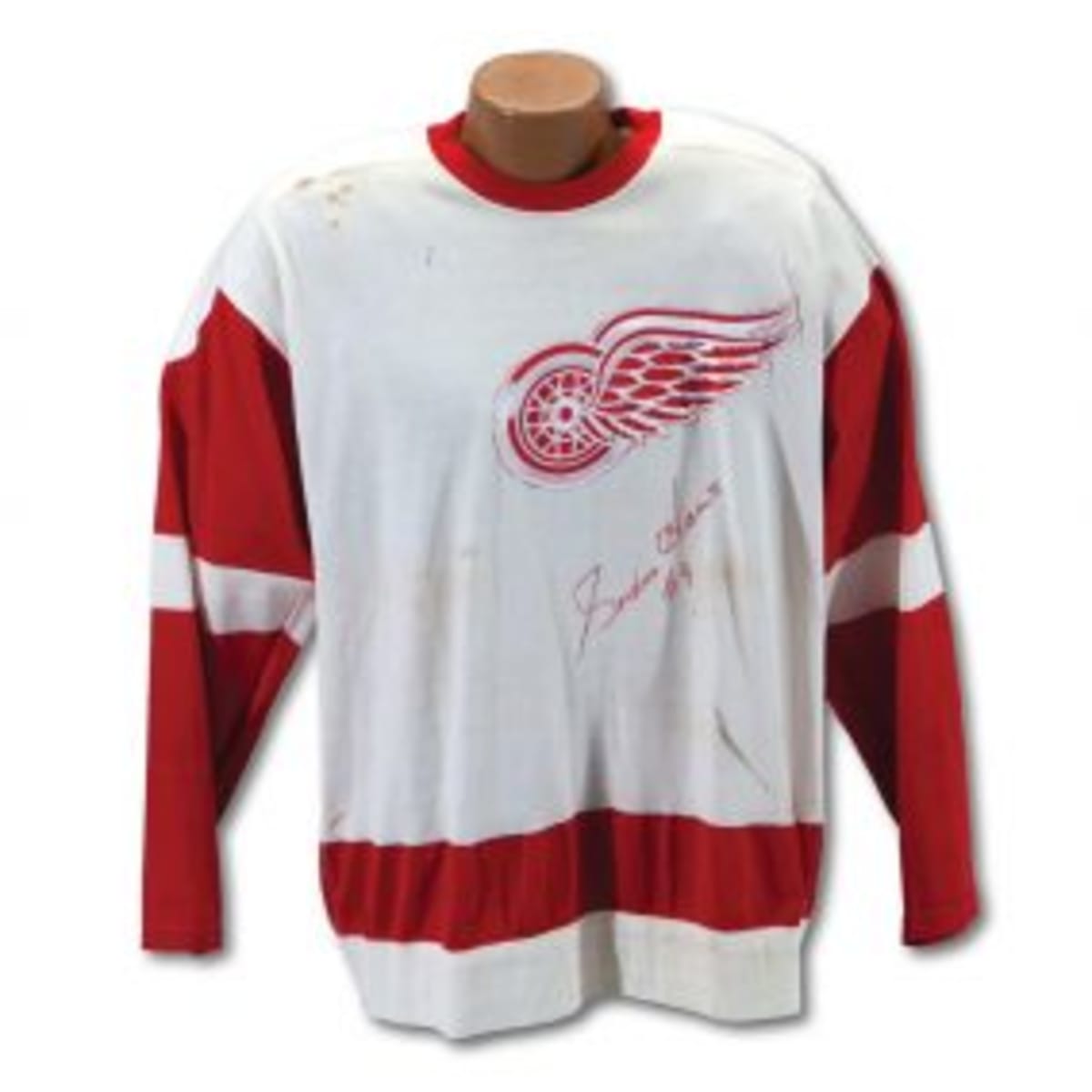 Gordie Howe Red Wings Jersey Approaching $70,000 with Aug. 20