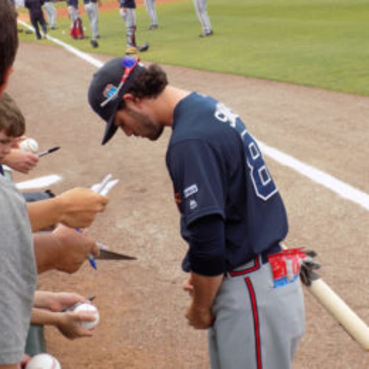 Collectors can obtain many player autographs at spring training