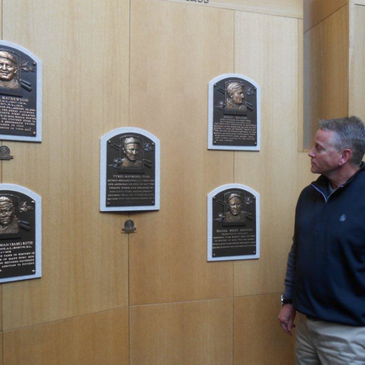 Tom Glavine on Hall of Fame: 'I'm not defined by baseball' – The