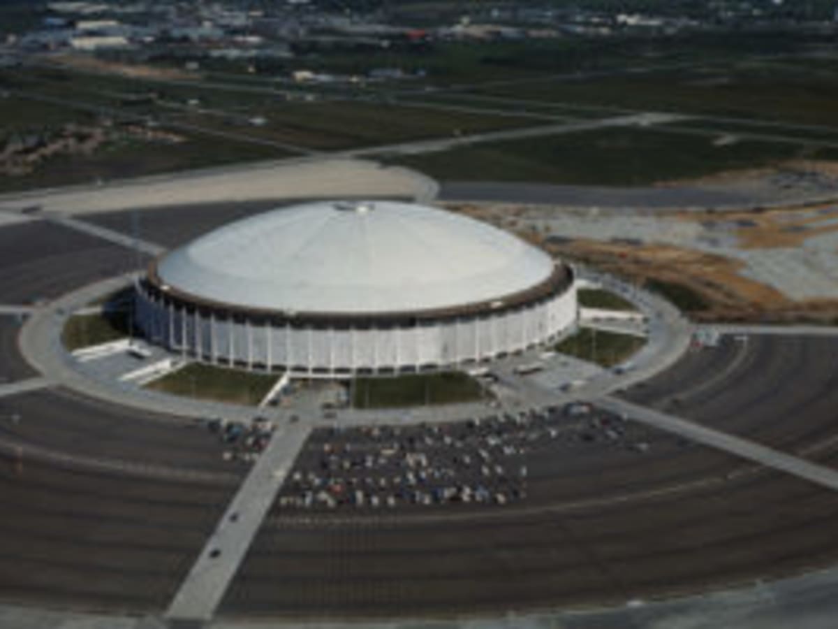 The Astrodome with the Colt 45's stadium next door. : r/houston