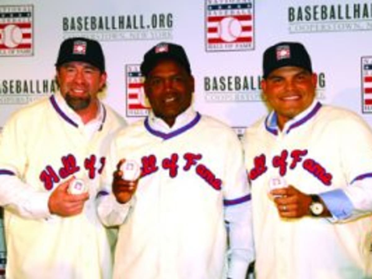 Jeff Bagwell, Tim Raines and Ivan Rodriguez voted into the