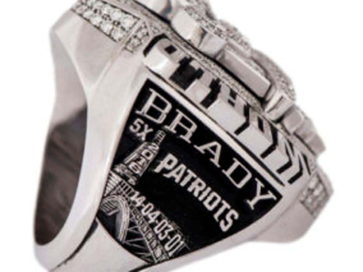 Rare Tom Brady Super Bowl family ring auctioned off for a record