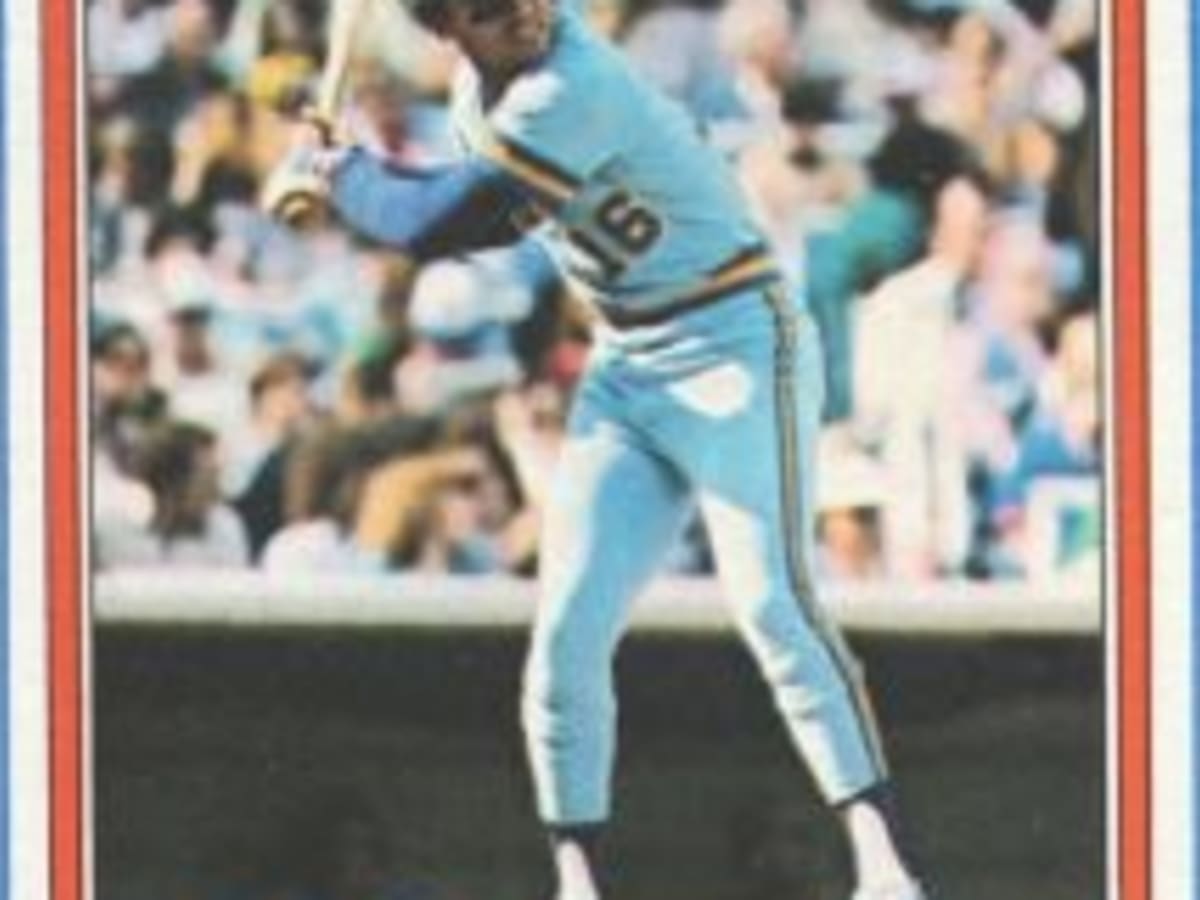 1986 Topps Baseball Fernando Valenzuela 1981 TURN BACK THE CLOCK #401  NM-MINT