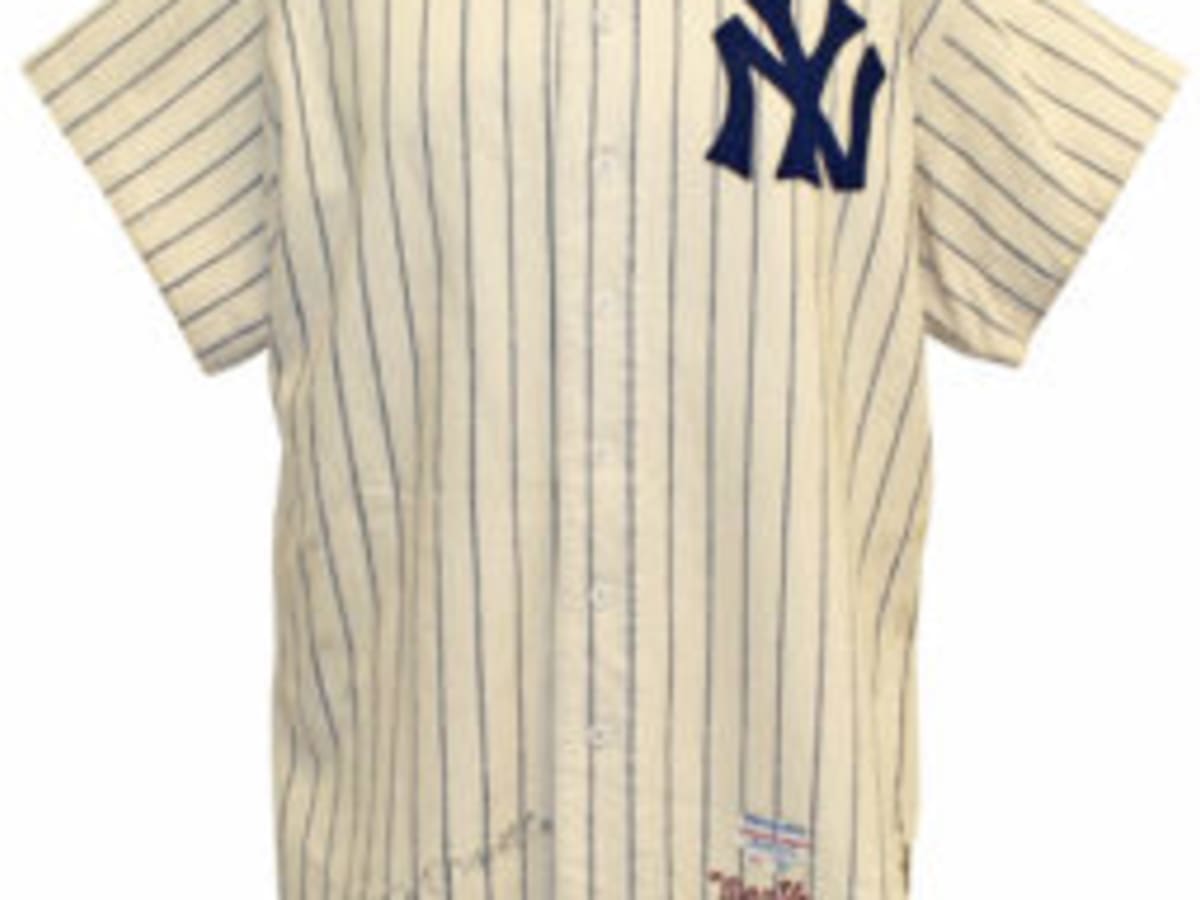 Grey Flannel Holiday Auction loaded with memorabilia from all sports -  Sports Collectors Digest