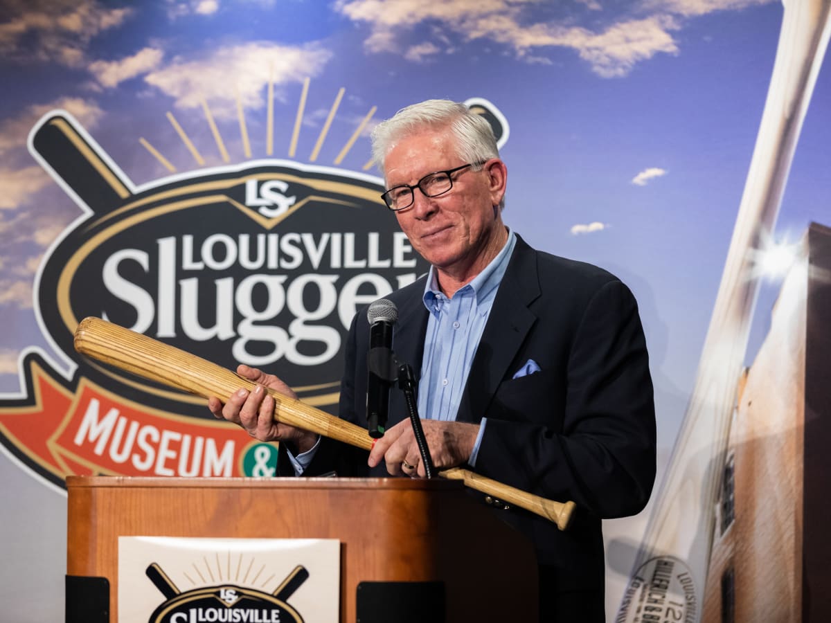 Mike Schmidt named 2019 Living Legend by Louisville Slugger Museum