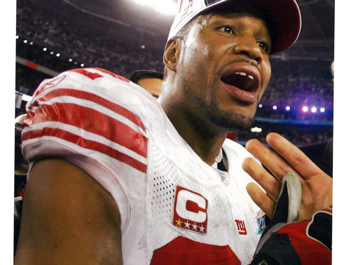 Michael Strahan Claims Super Bowl Jersey In Auction Is Not Authentic