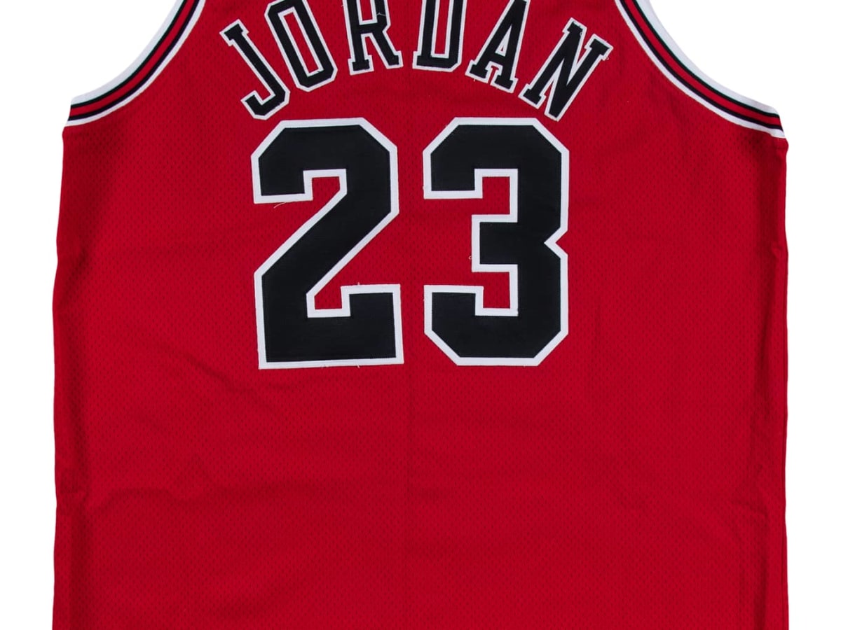 This Throwback Jersey Pays Homage to the Rarest Jordan Uniform Number