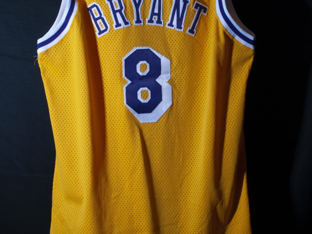 Kobe rookie/playoff jersey sells for $2.7M to highlight $8M SCP