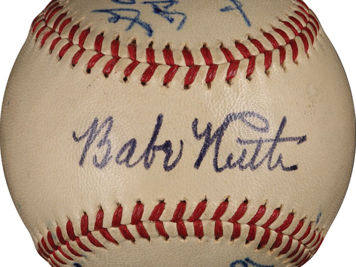 At Auction: VTG Rare BABE RUTH Facs Signed Baseball Playing Card