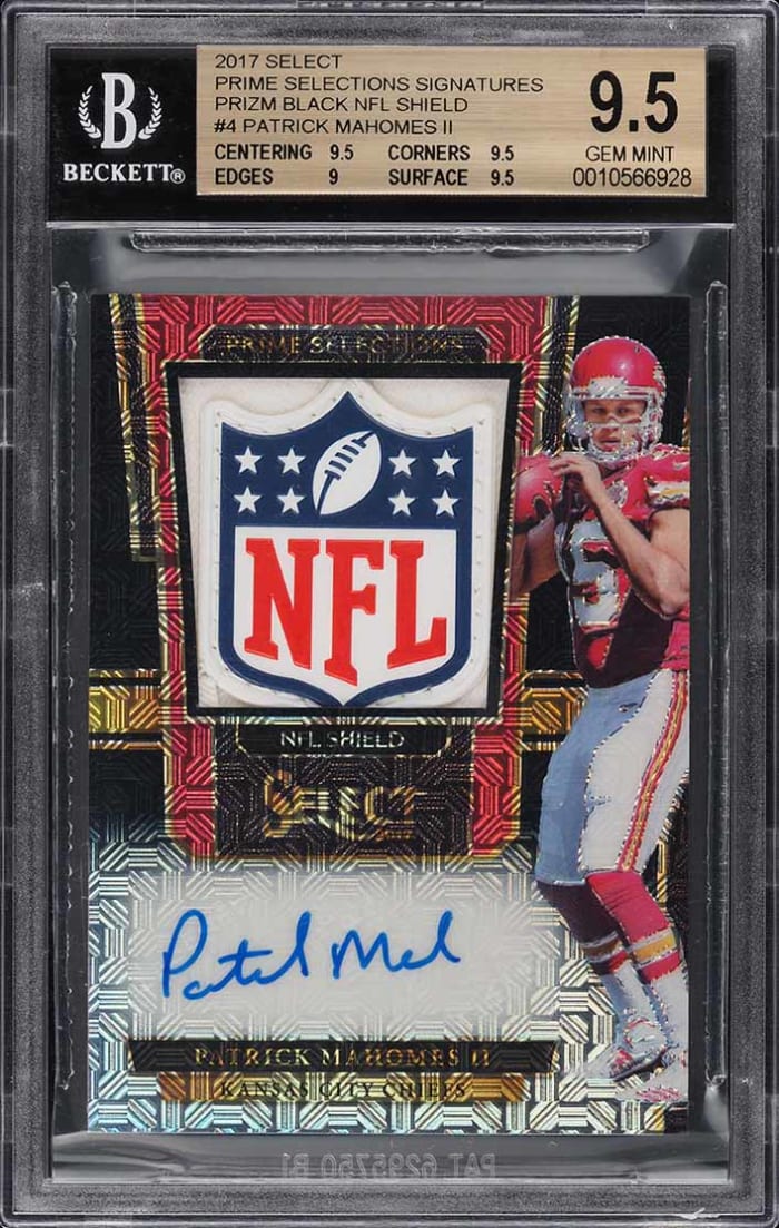 Tom Brady, Patrick Mahomes cards set records in PWCC October auction ...