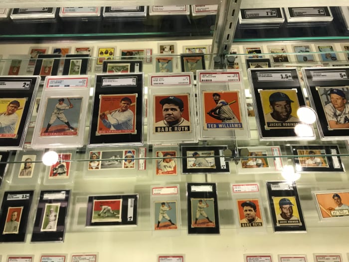 MARKET UPDATE: Vintage cards holding strong, while modern sports cards ...