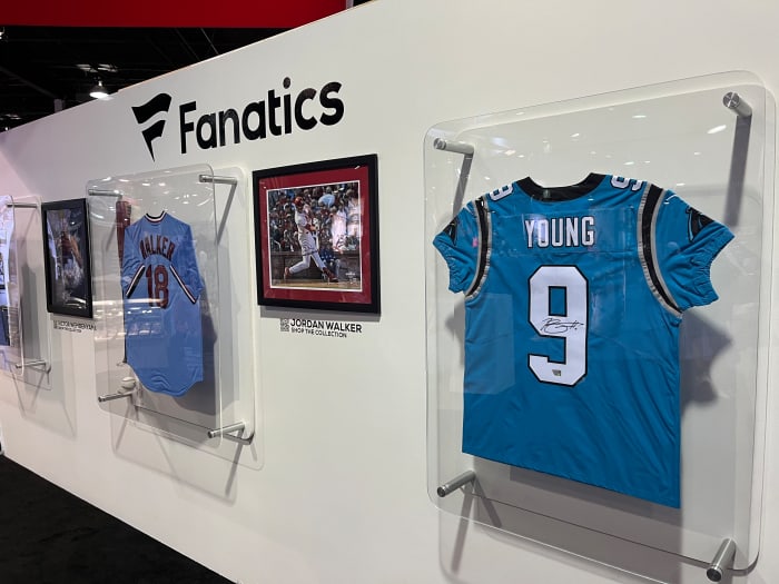 Panini Vs. Fanatics Lawsuit: What It Means For Sports Collectibles 