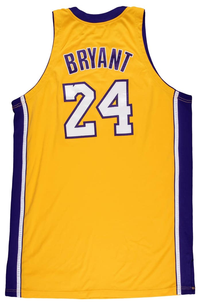 Steph Curry, Kobe Bryant jerseys highlight July auction at Goldin Co ...