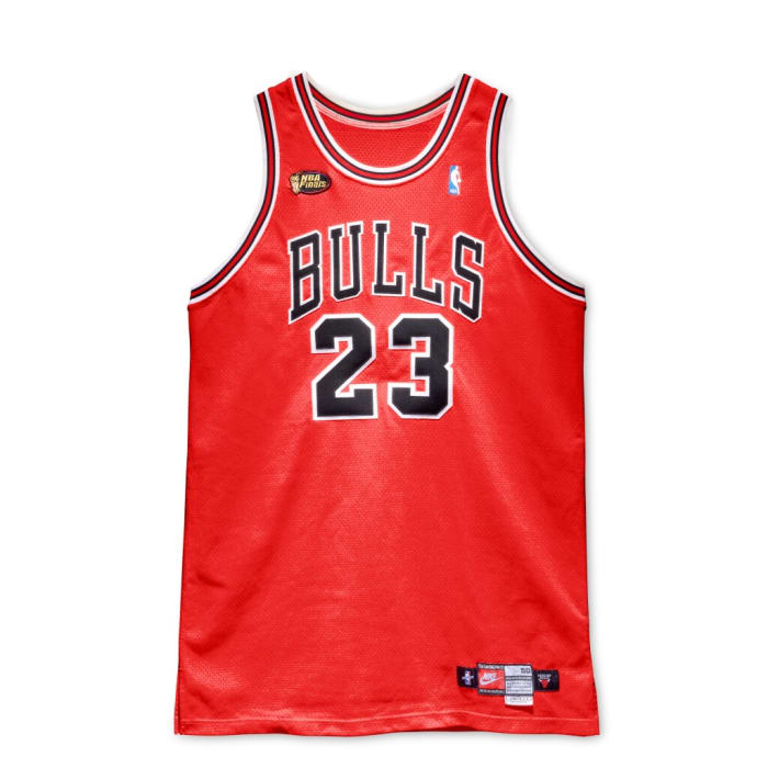 Record-setting $10 million Michael Jordan jersey shows sports ...