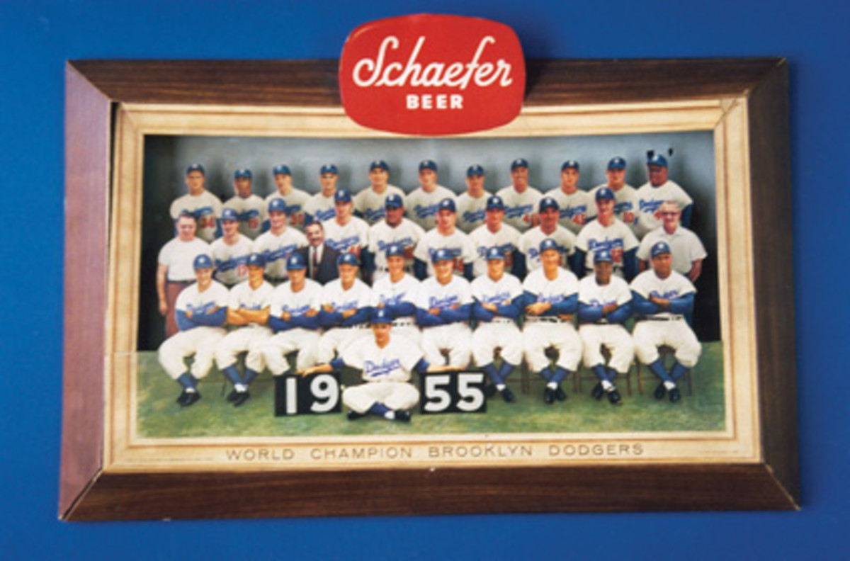 How about a Schaefer Beer 3D team picture today? ... - Sports ...