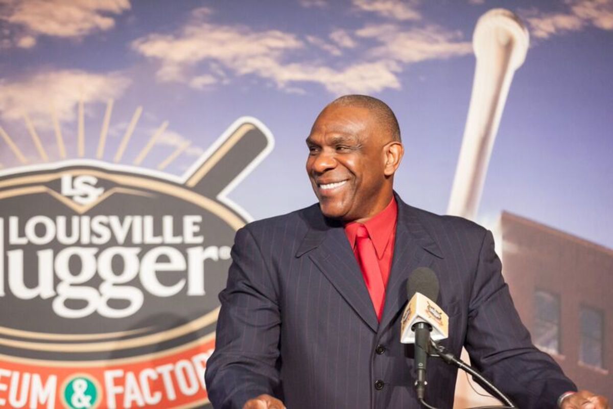 Andre Dawson received the Louisville Slugger Living Legend Award in 2015. Photo copyright H&B.