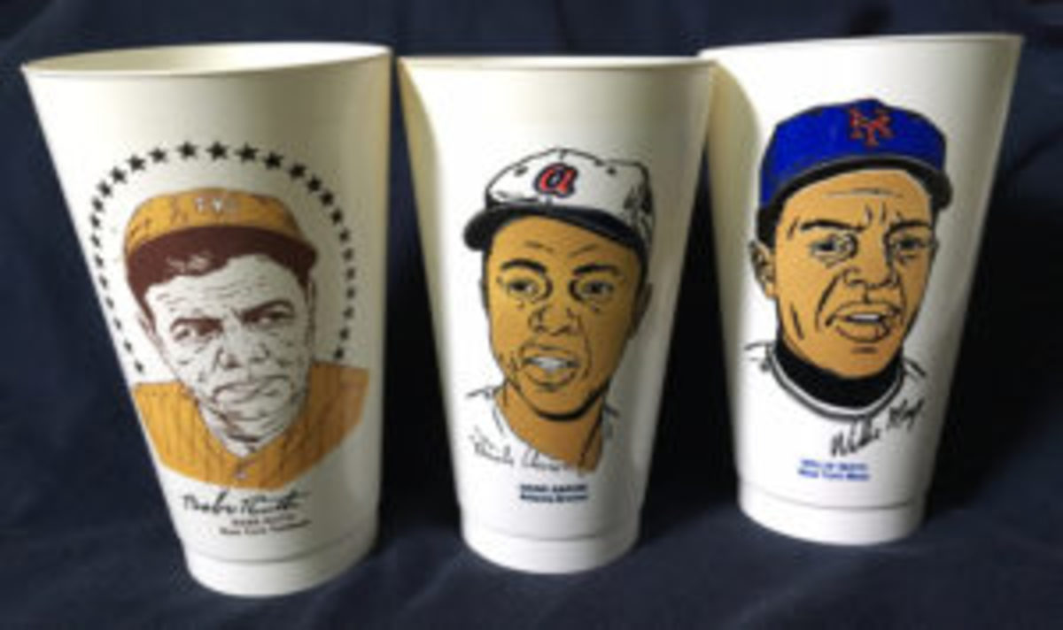  The 1973 7-Eleven Slurpee cups featured some of baseball’s all-time great players, such as Babe Ruth, Hank Aaron, and Willie Mays.