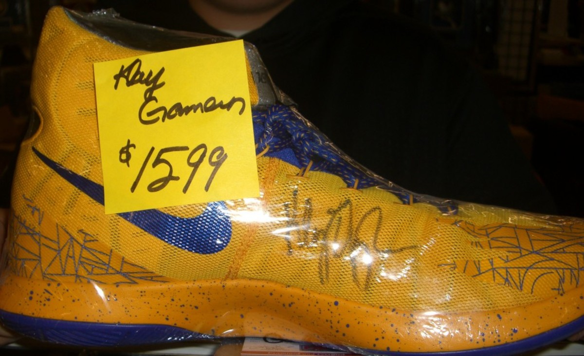The Warriors are hot right now, especially on the West Coast. Signed, game-used sneakers by Klay Thompson was priced at $1,599. 