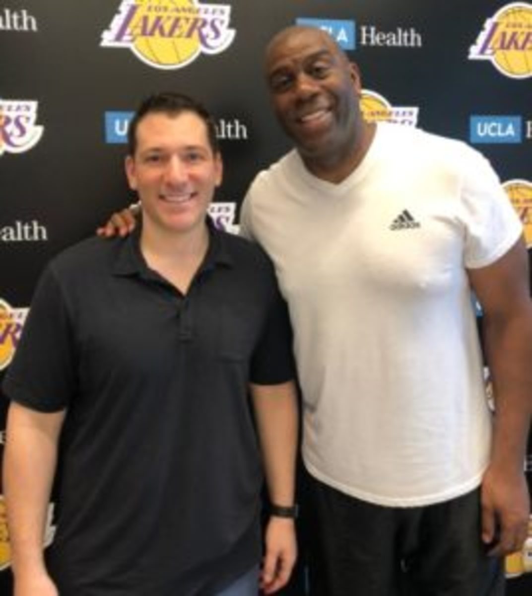  Press Pass Collectibles President Kyle Bell (left) with Magic Johnson (right). (Photo courtesy Press Pass Collectibles)