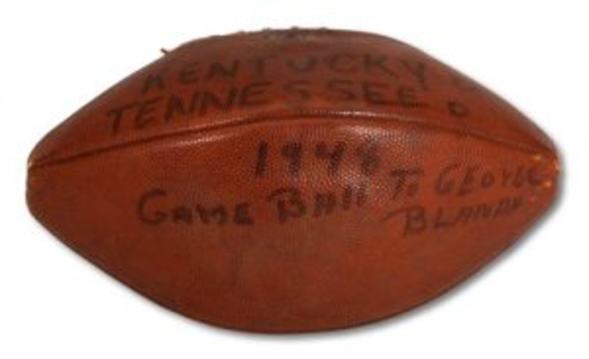 1948-kentucky-game-ball-fw