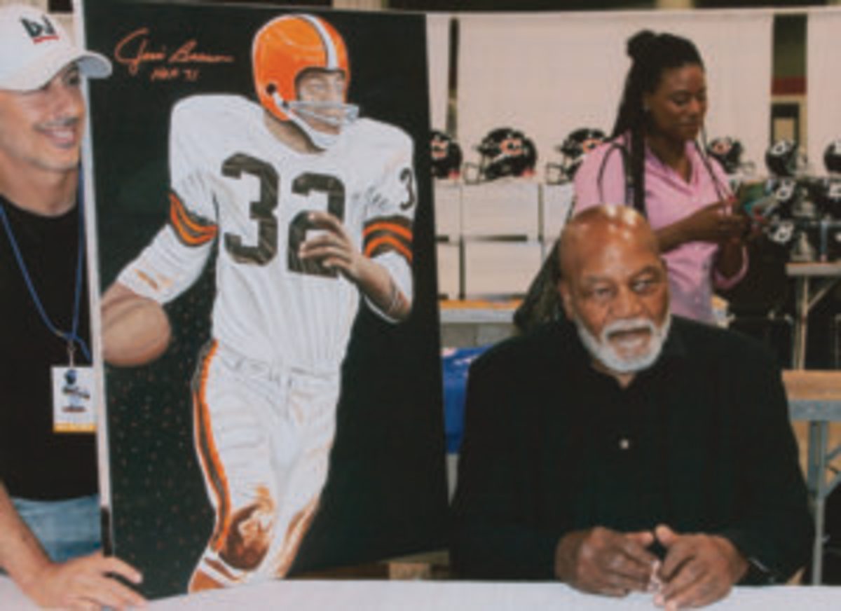  Football Hall of Famer Jim Brown at the Chicago Sports Spectacular. (Rick Firfer photo)