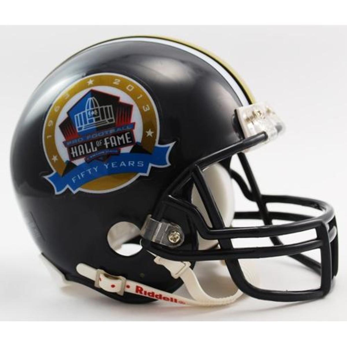 Celebrating NFL history at the Pro Football Hall of Fame - Sports  Collectors Digest