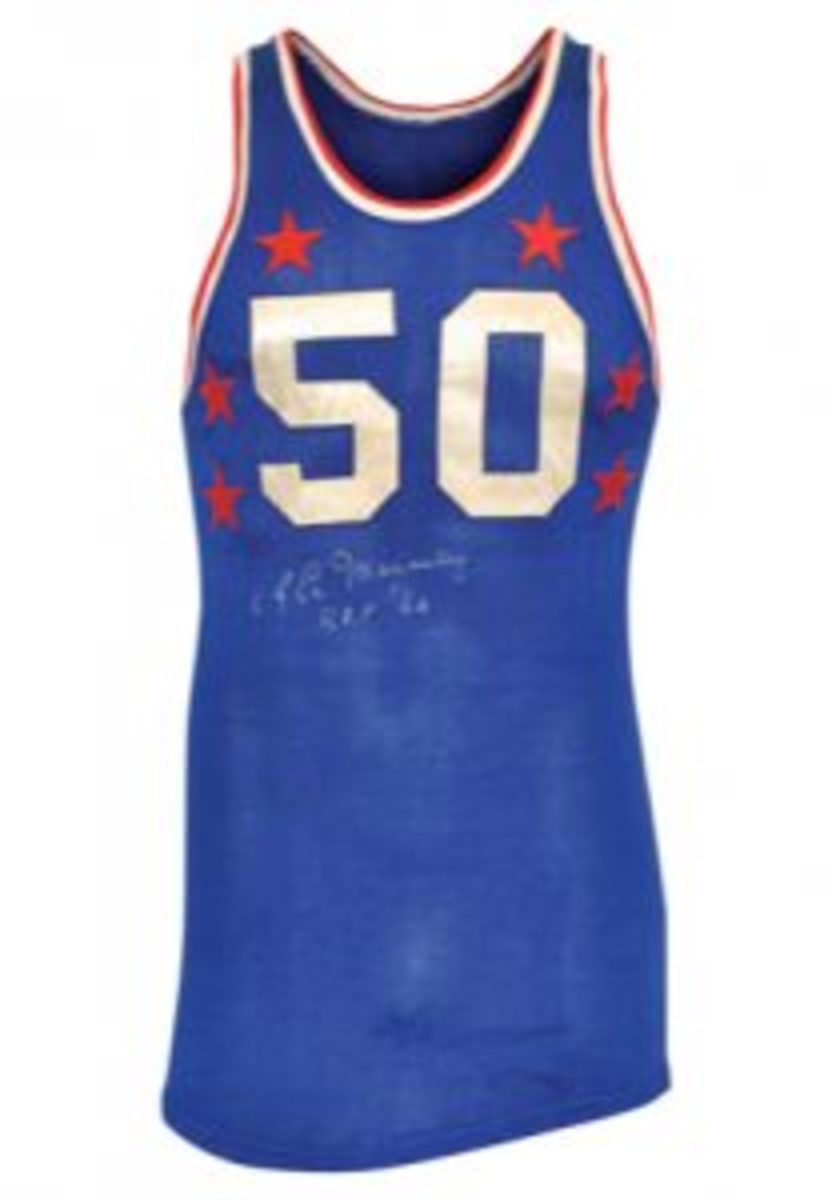 1957-ed-macauley-jersey-web