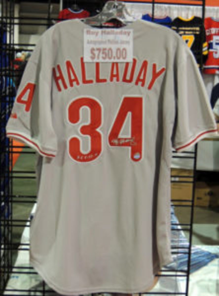 Roy Halladay Signed Philadelphia Phillies Home Jersey - JSA LOA on Goldin  Auctions