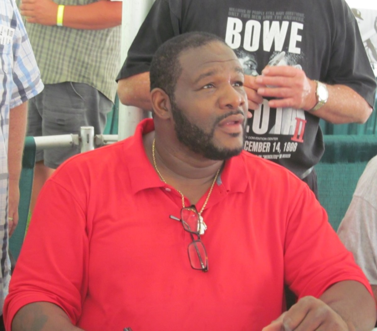A member of the Class of 2015, Riddick Bowe made himself available for autographs throughout the weekend in Canastota, N.Y. 