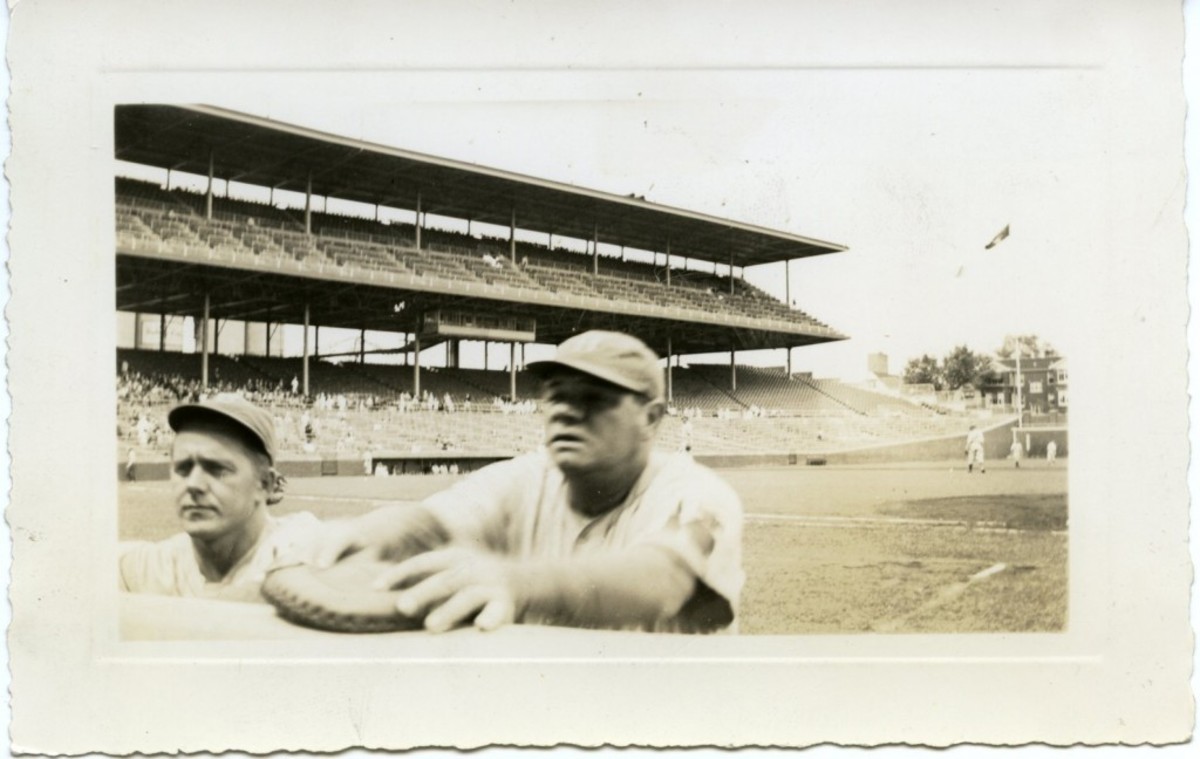 Can anyone help ID some details from this photo of the Babe - the stadium, other player, etc.?