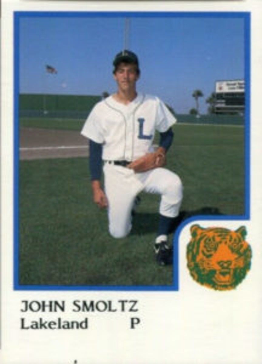 John Smoltz Autographed 10 Grade 1988 Fleer Update Rookie Card