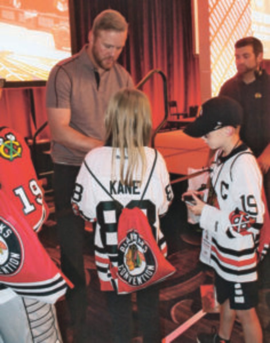 Bryan Bickell Autographed Signed Chicago Blackhawks Jersey