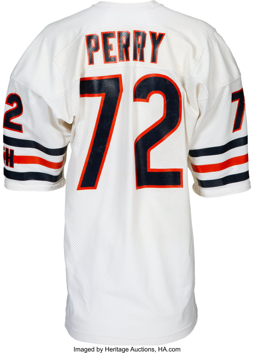 William_Perry_Super_Bowl_XX_jersey_Heritage_Auctions_2