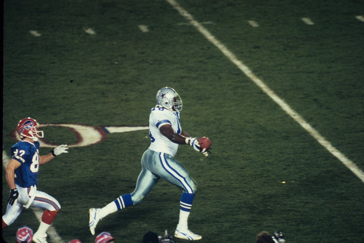 Remember this one? The Cowboys' Leon Lett slides into football