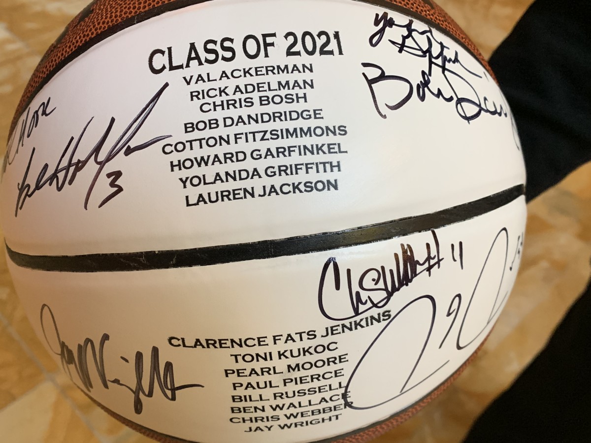 Special Basketball Hall of Fame ball signed by members of the 2021 class.