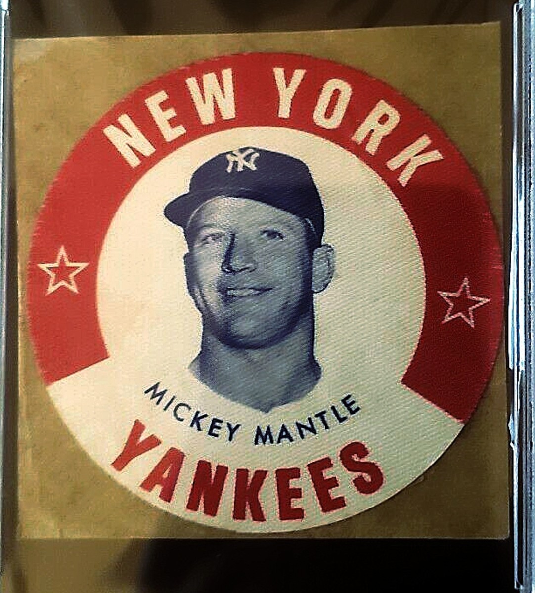 1964 Mickey Mantle sports heroes card.